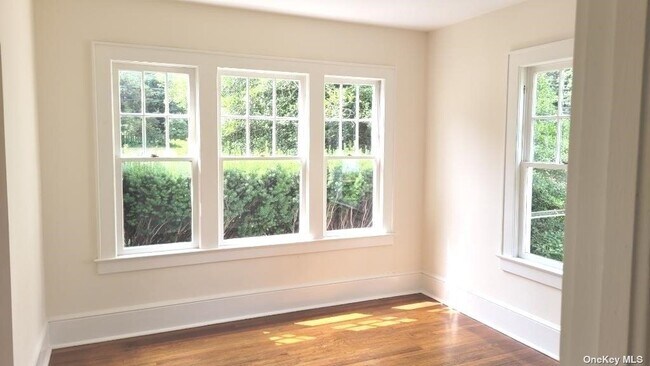 Foto del edificio - 1230 Flanders Rd