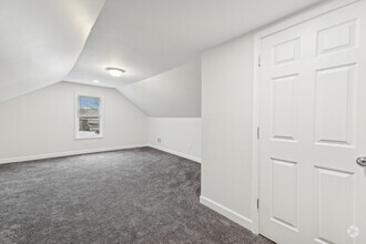 Building Photo - 8423 S Colfax Ave