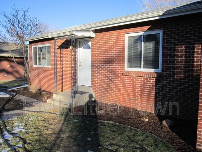 Foto del edificio - 652 Cody St