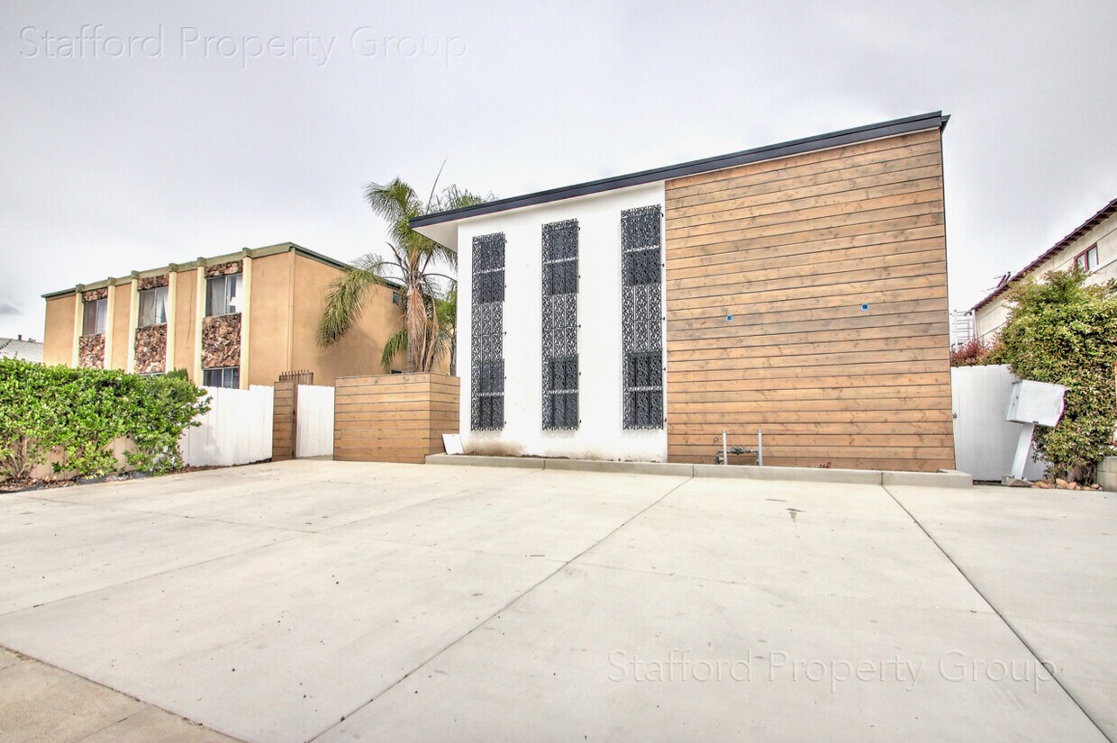 Primary Photo - 4021 32nd St