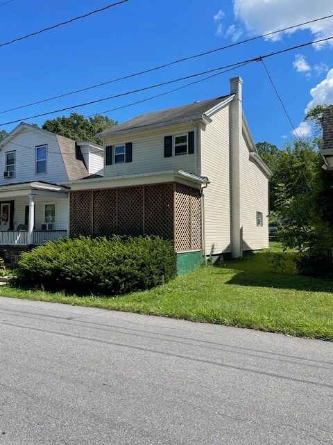 Foto principal - 3807 Burgoon Rd