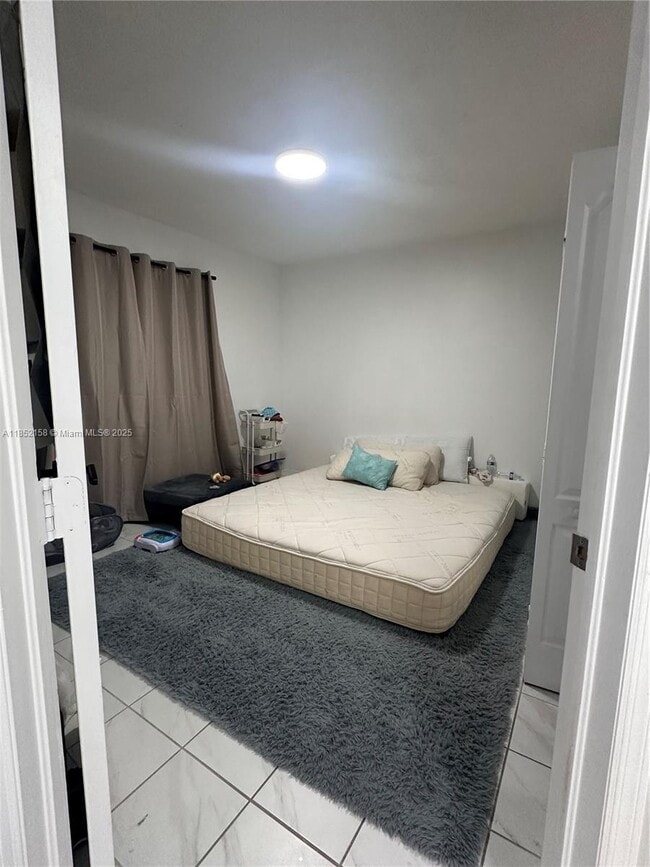 Foto del edificio - 2 bedroom in Pembroke Pines FL 33024