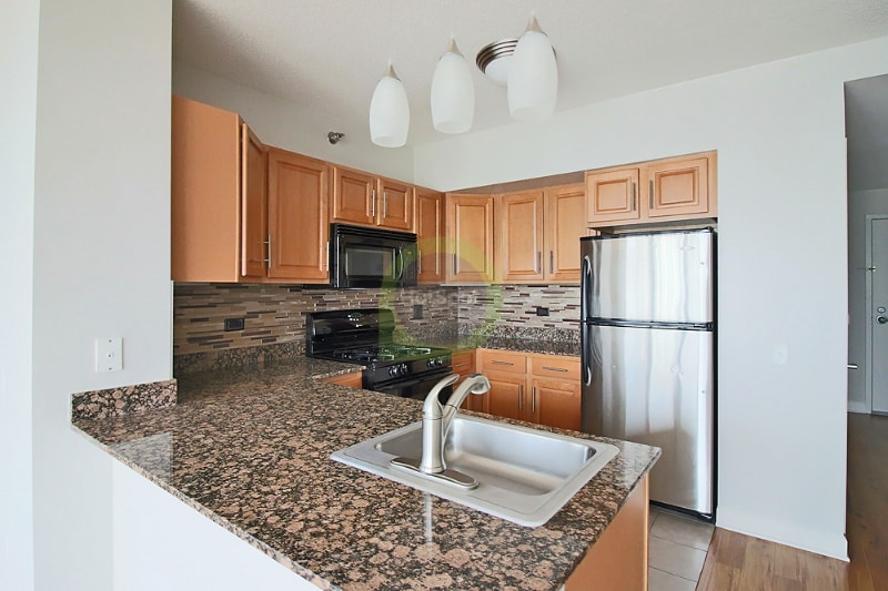 Photo - 518 W Fulton St