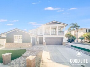 Building Photo - 1074 Moonstone Pl