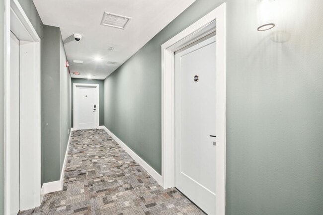 Interior Photo - Hightop Germantown - Sparrow House