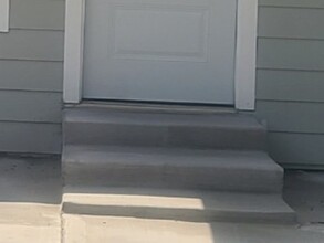 Building Photo - 3834 Rosedale St