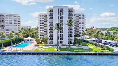 Building Photo - 2800 N Flagler Dr