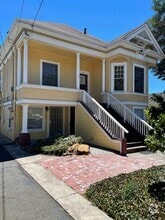 Building Photo - 1279 B St