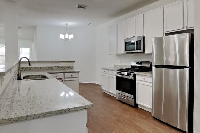 Foto del edificio - 10414 Falling River Dr