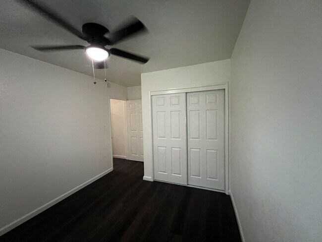 Foto del edificio - 235 E 47th St