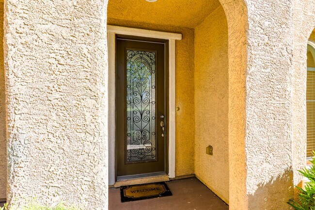 Foto del edificio - Well Kept Summerlin 3 Bedroom Home
