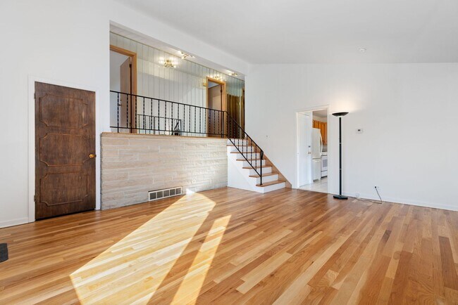 Foto del edificio - 31 52nd Ave