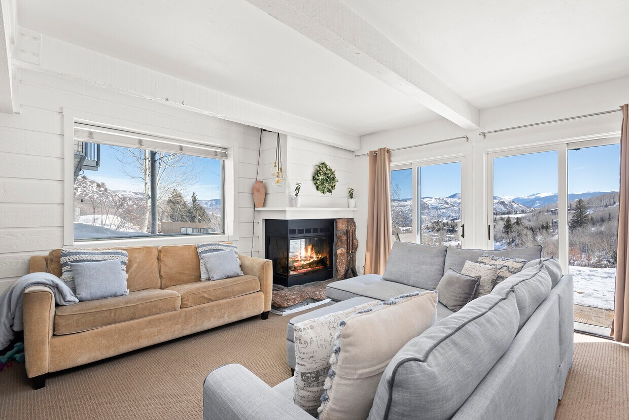 Foto principal - 55 Upper Woodbridge Rd