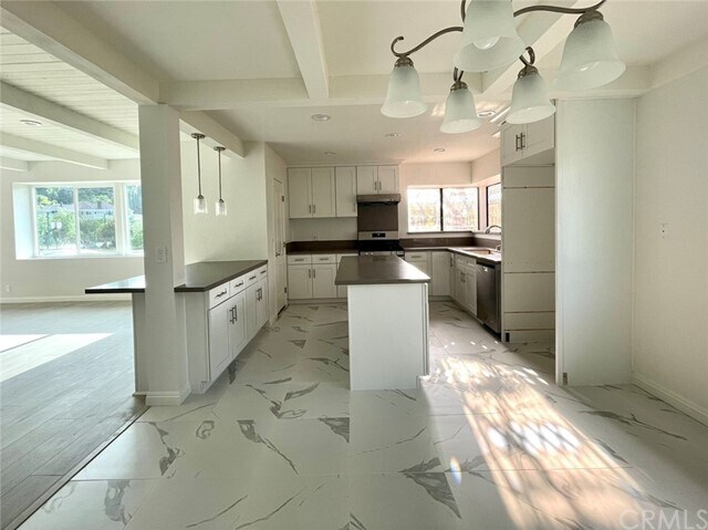 Building Photo - 2510 Alamo Heights Dr