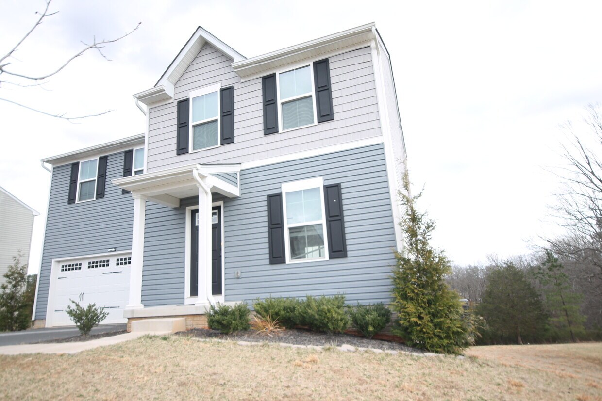 Foto principal - 87 Oland St