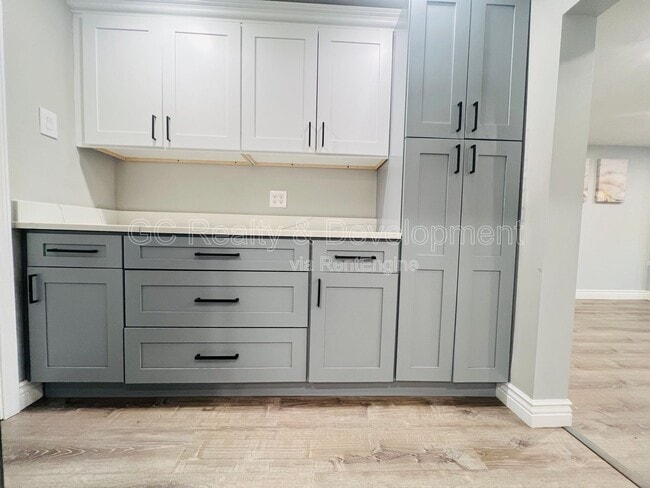 Foto del edificio - 6316 N Rockwell St