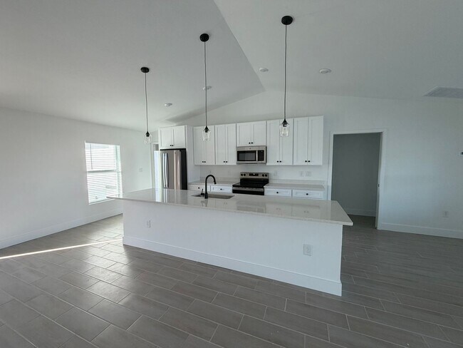 Foto del edificio - 1607 Ne-36 Ln