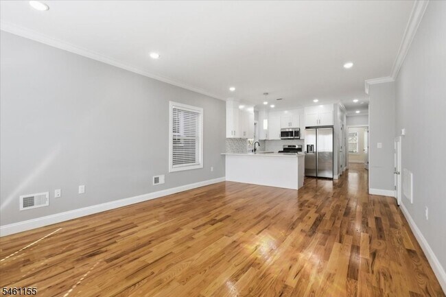 Foto del edificio - 109 N 2nd St