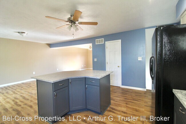 Building Photo - 3 br, 2.5 bath House - 222 Stonegate Circle