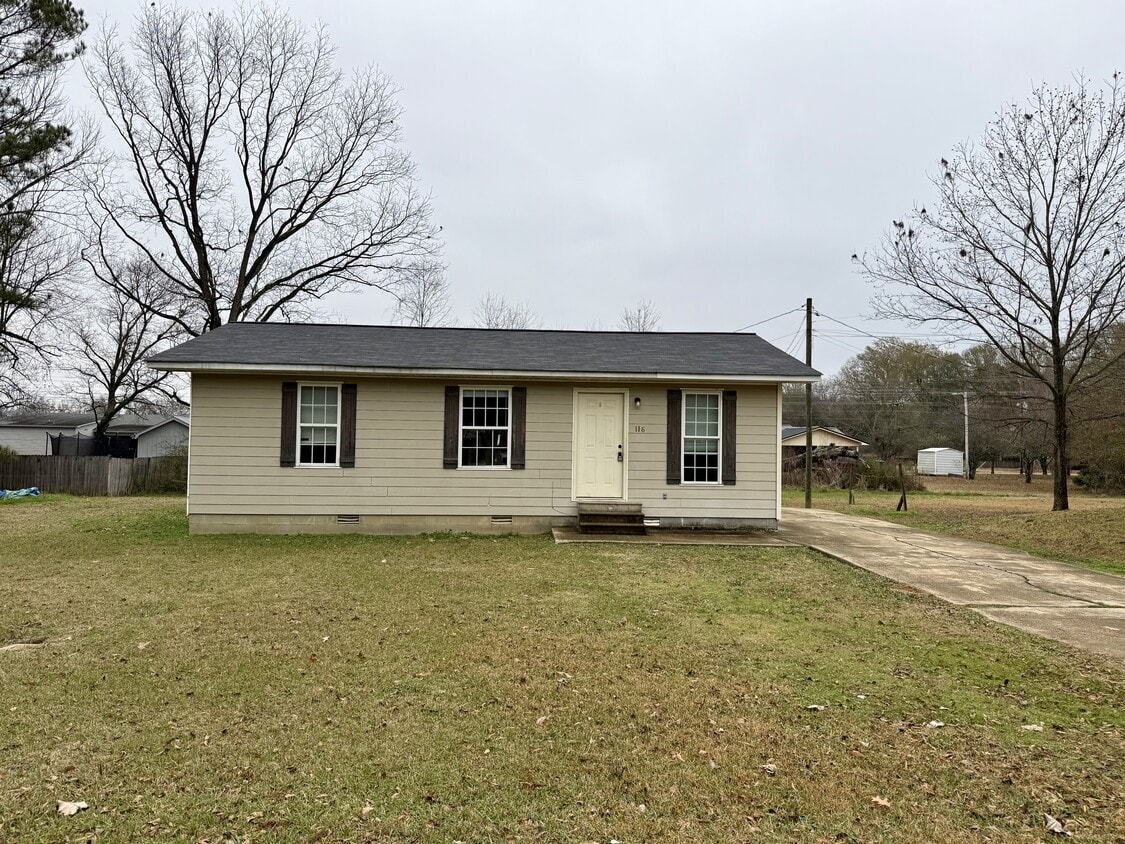 Primary Photo - 116 Cottonwood Dr