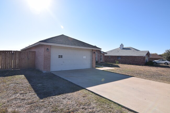 Foto del edificio - 406 Abu Bakar Dr