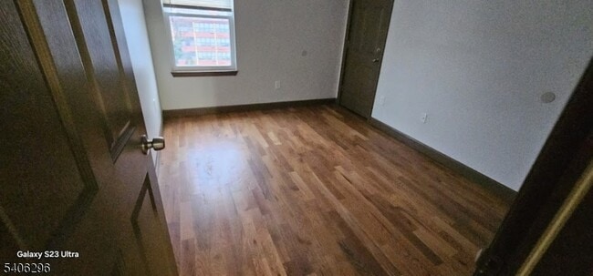 Foto del edificio - 52 Irvine Turner Blvd