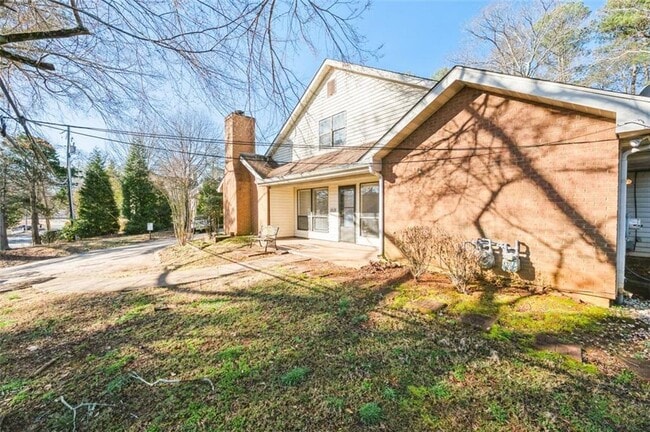Building Photo - 1258 Minhinette Dr