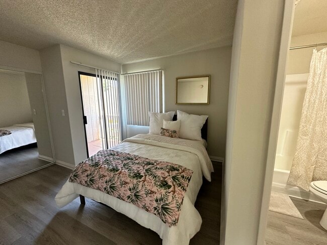 Foto del edificio - Vassar Carriage House Apartments