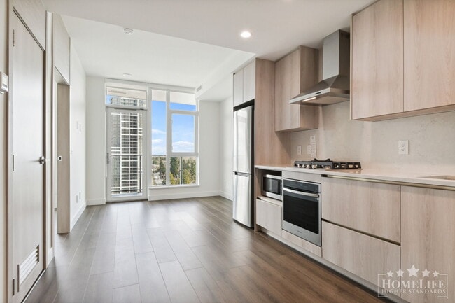 Photo du bâtiment - 1 - Bed + 1 - Bath Condo for Rent - The GR...