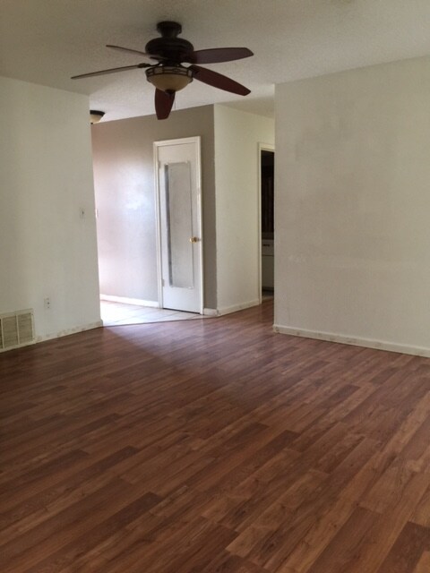 Foto del edificio - 2612 SE 50th St