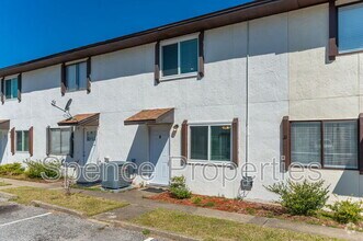 Building Photo - 710 Legion Dr