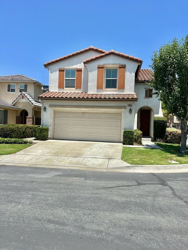 Primary Photo - 7046 Angora St