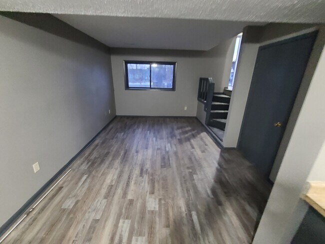 Foto del edificio - 13th St Duplex 1109-1107