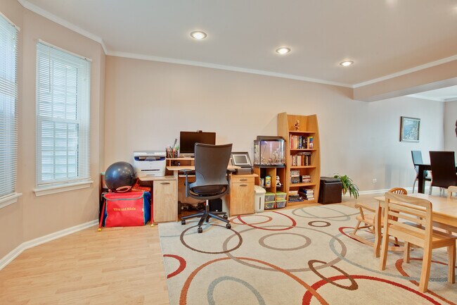 Building Photo - 1441 Ansley Ln
