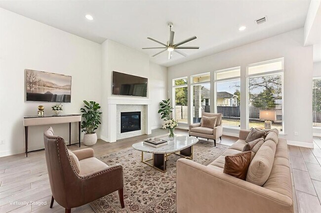 Foto del edificio - 163 Kellogg Ln