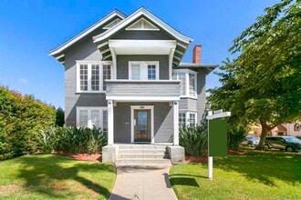 Building Photo - 1903 30th St