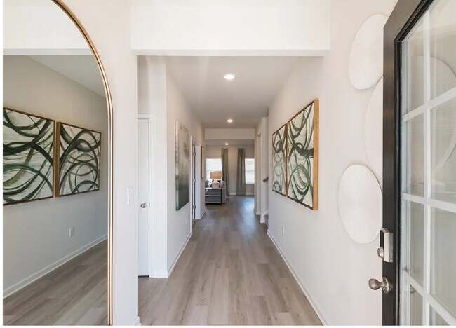 Foto del edificio - 866 Misty Holw Trl