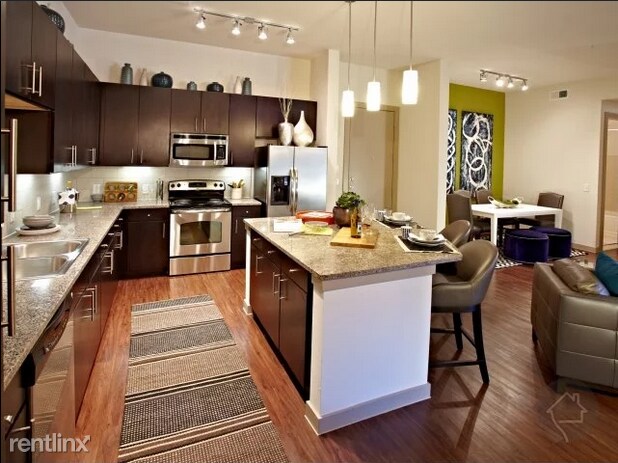 Primary Photo - 1 br, 1 bath Flat - 2500 N Haskell Ave