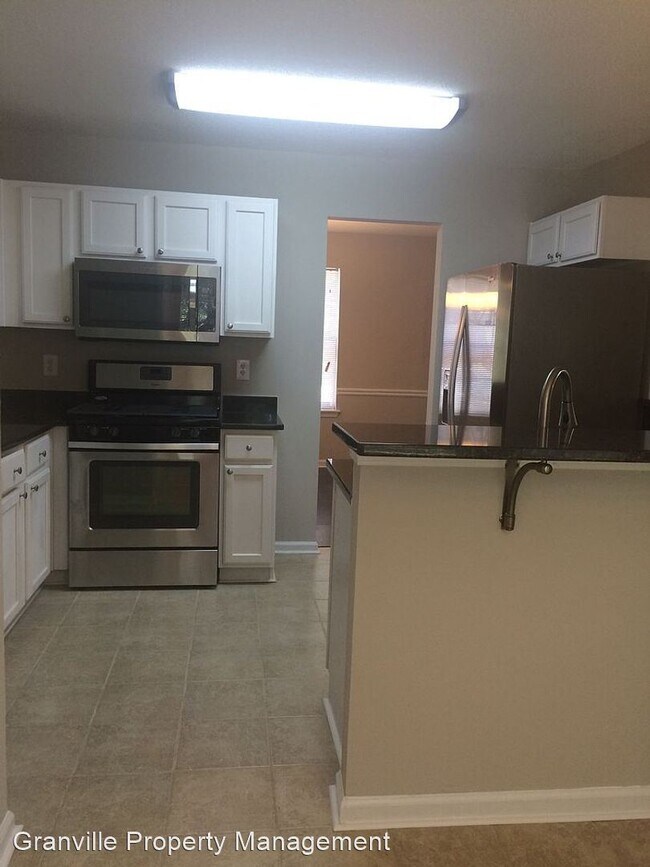 Foto del edificio - 5 br, 2.5 bath House - 2247 Creekview Trail