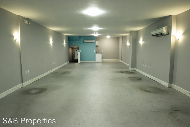 Foto del edificio - Studio, 1 bath Apartment - 33 S 3rd Street