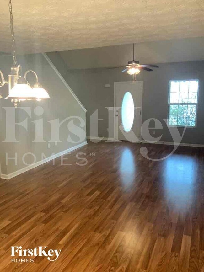 Building Photo - 130 Cobblestone Dr