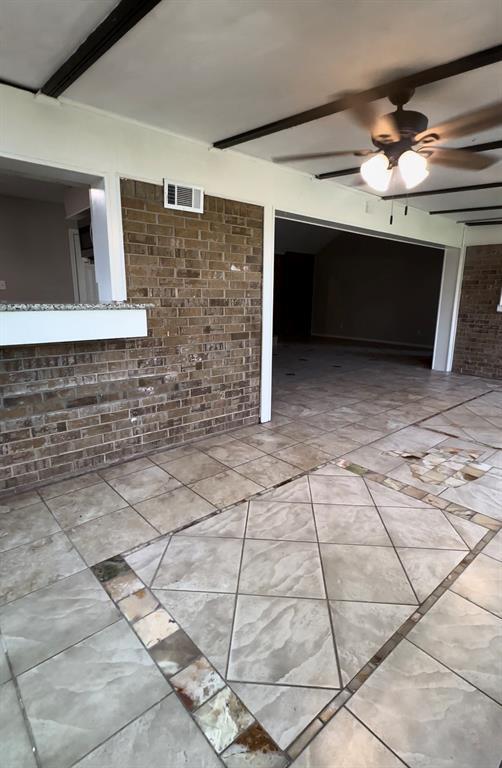 Foto del edificio - 6011 Bear Track Ln