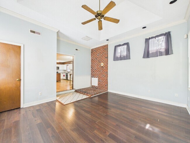 Foto del edificio - 124 Henrico St