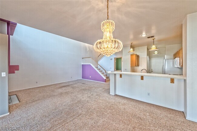 Foto del edificio - 5920 Greenery View Ln