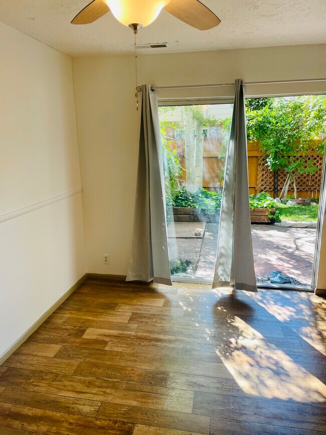 Building Photo - 6054 S 2075 E