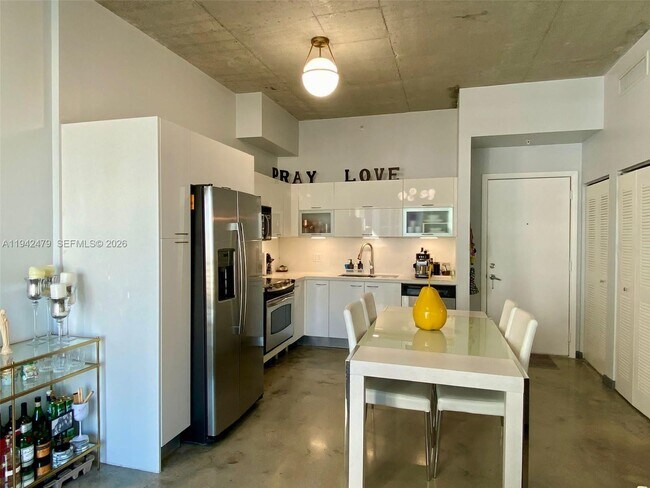 Foto del edificio - 133 NE 2nd Ave