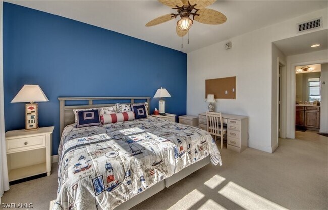 Foto del edificio - 5793 Cape Harbour Dr