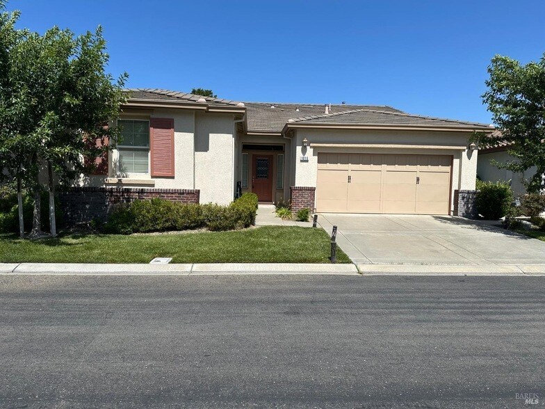 Foto principal - 1016 Michelbook Ln