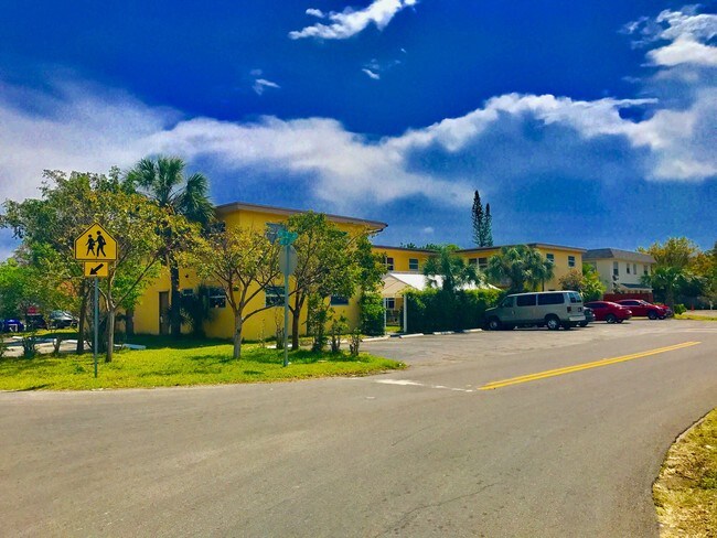 Foto del edificio - 260 SW 8th St