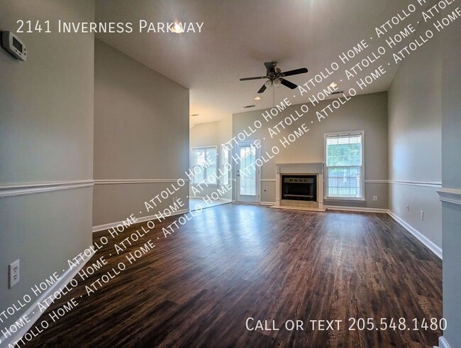 Building Photo - Spacious 3-Bed/2-Bath Home in Hillcrest Ar...